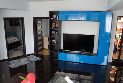 Apartament cu 3 camere în Băneasa