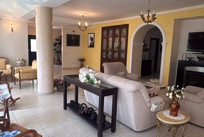 Sanctuarul luminii de la Snagov: Rafinament, natură și design interior de autor - 15