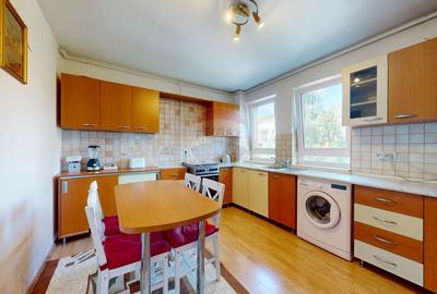 Apartament cu suprafata generoasa de închiriat - 4