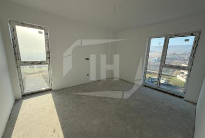 Apartament cu 2 camere semidecomandat în Iris