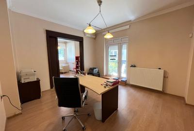 Apartament Interbelic Premium | 3 Camere + Cameră de Serviciu | Calea Victoriei - 7