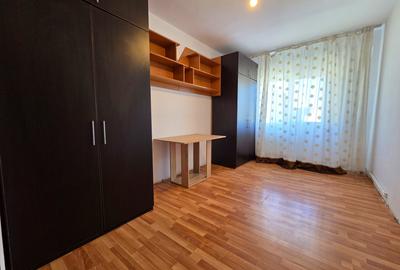 Apartament de vanzare 2 camere, decomandate, zona Mircea cel Batran - 4