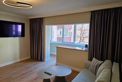 Proprietar vand apartament lux etaj 1 la 5 minute de Complexul Studentesc - 10