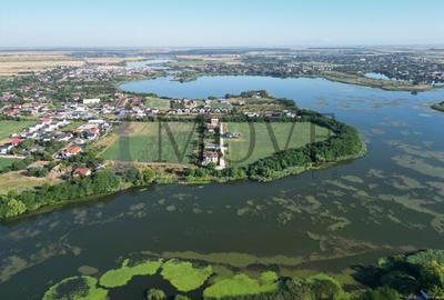Teren de Casa in Zona Pitoreasca cu Acces Comun la Lac - 5