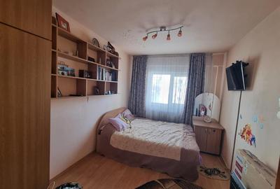 Apartament cu 2 camere decomandat, mobilat în Alexandru cel Bun
