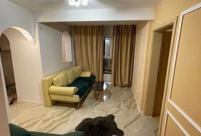 Apartament cu 3 camere, mobilat în Lujerului