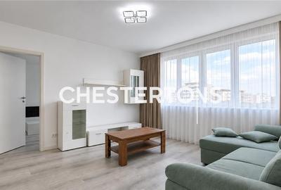 Apartament cu 3 camere semidecomandat, mobilat în Central