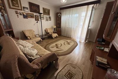 Apartament 2 camere decomandate - etajul 2 - ULTRACENTRAL - 2