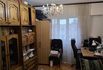 4 camere | Decomandat | 2 Bai | Mihai Eminescu - 3