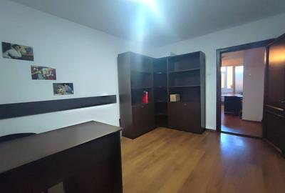 Apartament cu 3 camere Galati - 4
