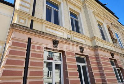 Proprietate unică 200 mp, 6 camere, lângă Faleza Dunării - 1
