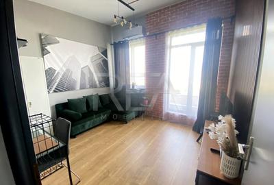 Apartament cu 2 camere decomandat, mobilat în Sala Palatului
