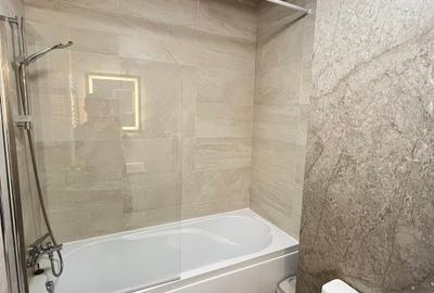 Proprietar, 2 camere decomandat, 10-12 min pe jos de metrou (950m), loc parcare - 13