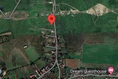 Teren Construcții intravilan de 600 mp, în Livezeni