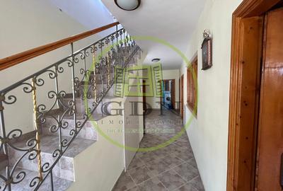 Casa P+1+M, 457 MP teren, 214 mp construiti, 155,3 mp utili - 9
