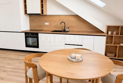 Apartament cu 2 camere semidecomandat, mobilat în Florești