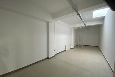 Spatiu stradal cu destinatie comercială - 8