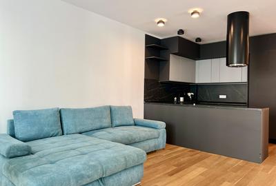 Apartament cu 3 camere semidecomandat, mobilat în Timpuri Noi