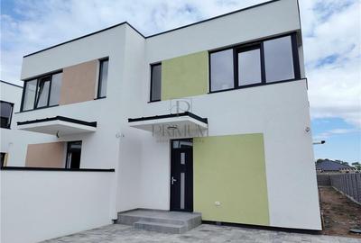 Duplex cu 3 camere în Moșnița Nouă