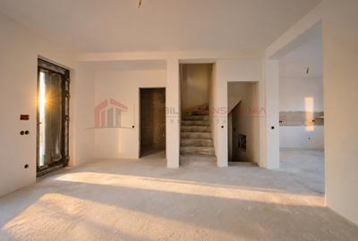 Casa tip Duplex Dambul Rotund - 11