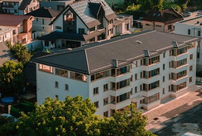 Titan- Bloc boutigue- apartament 3 camere cu curte - 1