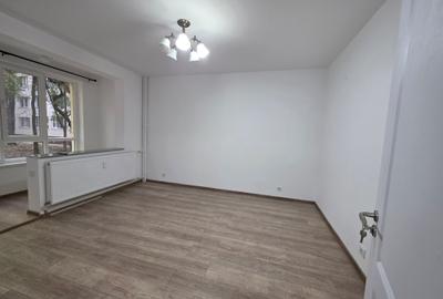 Apartament cu 3 camere de inchiriat in zona Piata Resita - 8