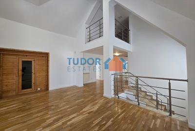 Renovated 6 Bedroom Luxury Villa with Private Garden, Swimming Pool & Sauna - 12