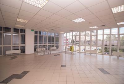 Cladire multifunctionala ultracentrala in Pitesti-1.200 MP UTILI | teren 749 MP - 11