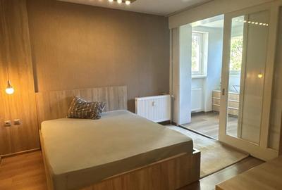 Titan Zona Minis Renovat Modern Inclusiv Instalatia Electrice   3 Cam Vanzare - 1