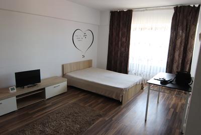 Garsonieră decomandată în Gară