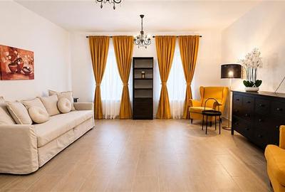 Apartament cu 2 camere semidecomandat, mobilat în Centrul Istoric