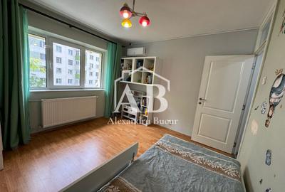 Basarabia - De inchiriat apartament cu 3 camere - 10 minute de metrou - 10