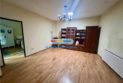 Casă cu 4 camere în 8 Martie
