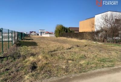 Teren Construcții intravilan de 2244 mp, în Dumbrăvița