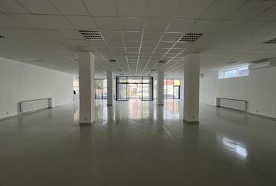 Spatiu comercial mare - Crangasi (aproape de piata, metrou) - 6