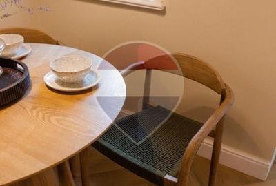 De vânzare apartament cu 3 camere, 2 băi, restaurat integral - Central - 24
