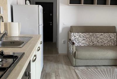 Inchiriez apartament 2 camere linga Palas Mall Iasi.. Disponibil din7 iulie - 5