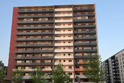Apartament cu 3 camere decomandat în Theodor Pallady