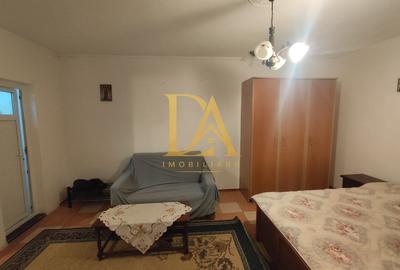 🏡 De închiriat – 2 garsoniere cochete la casă | Dămăroaia - 1