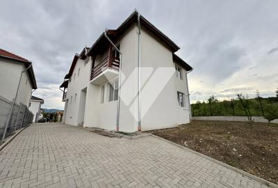 Casa duplex noua la cheie 5 camere si teren 250 mp Cisnadie Sibiu - 1