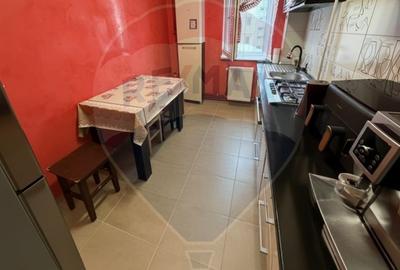 Apartament 3 camere de vânzare la preț de doua camere. Oferta ideală ! - 9