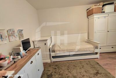Apartament cu 2 camere decomandat, mobilat în Borhanci