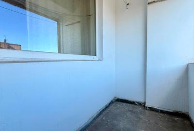 Apartament cu 2 camere semidecomandat în Tomis Mall