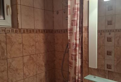 Apartament 4 camere  decomandate cu vedere pe doua parti in Nadlac - 19