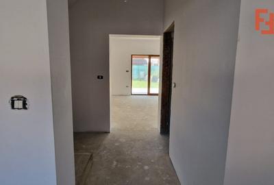 Duplex de vanzare cu 4 camere Mosnita Noua - ID V5303 - 16