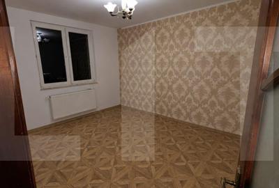 Apartament cu 3 camere decomandat, mobilat în Dorohoi