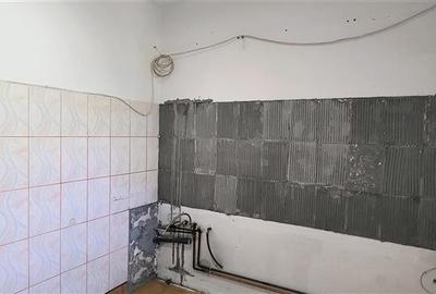 APARTAMENT DECOMANDAT, ZONA SOARELUI, VEDERE LA PADURICE, COMISION 0% - 12