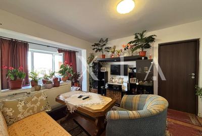 Apartament cu 3 camere semidecomandat, mobilat în Gheorghe Lazăr
