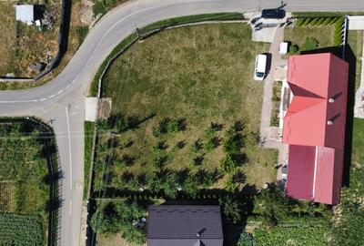 De Vanzare Casa Dumbraveni - 4