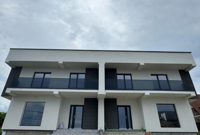 Duplex cu 4 camere în Rolast